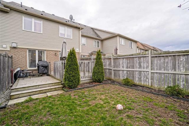41 Newport Cres, House attached with 3 bedrooms, 3 bathrooms and 2 parking in Hamilton ON | Image 31