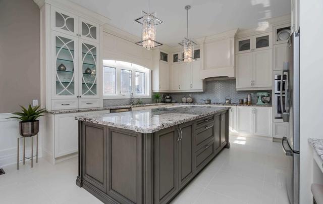 32 Kaia Crt, House detached with 4 bedrooms, 6 bathrooms and 9 parking in Vaughan ON | Image 30