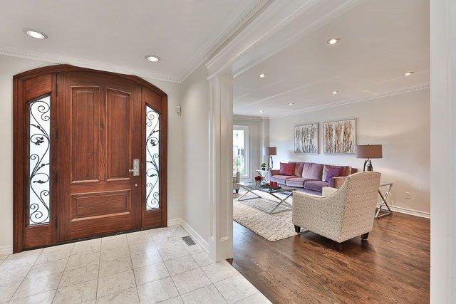 230 Kingsdale Ave, House detached with 5 bedrooms, 7 bathrooms and 6 parking in Toronto ON | Image 6