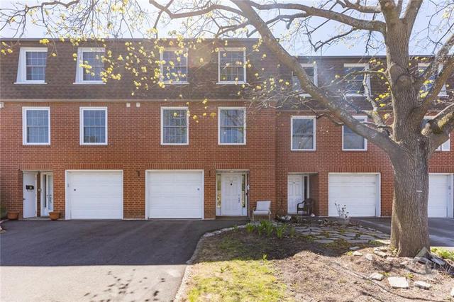 52 Appleby Private, Townhouse with 3 bedrooms, 3 bathrooms and 3 parking in Ottawa ON | Image 1