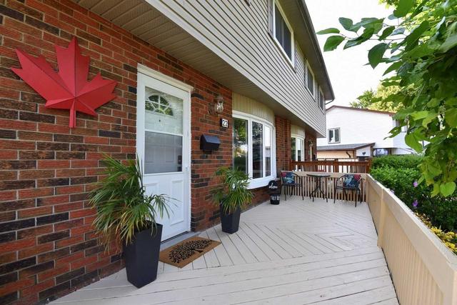 22 Wedgewood Ave, House semidetached with 4 bedrooms, 2 bathrooms and 3 parking in Hamilton ON | Image 34