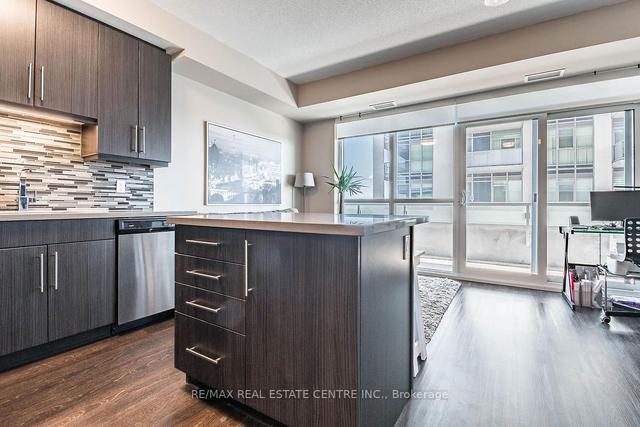 1210 - 2087 Fairview St, Condo with 1 bedrooms, 1 bathrooms and 1 parking in Burlington ON | Image 2
