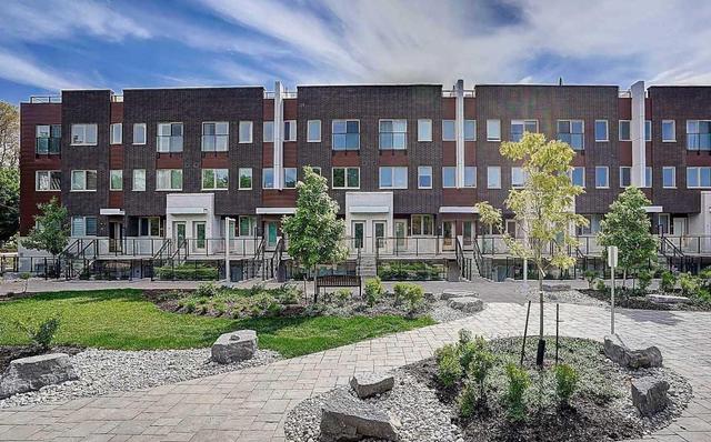 Th10 - 780 Sheppard Ave E, Townhouse with 3 bedrooms, 3 bathrooms and 2 parking in Toronto ON | Image 1