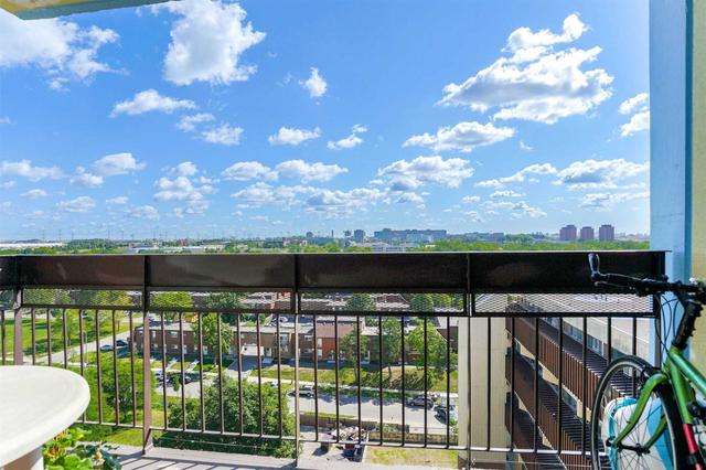 1107 - 4645 Jane St, Condo with 1 bedrooms, 1 bathrooms and 1 parking in Toronto ON | Image 10