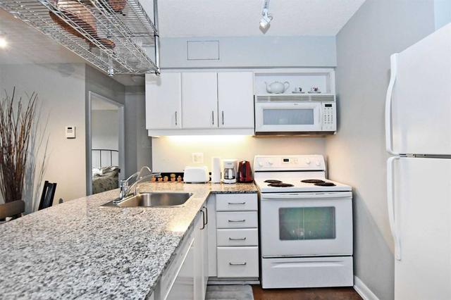 3012 - 33 Sheppard Ave E, Condo with 1 bedrooms, 1 bathrooms and 1 parking in Toronto ON | Image 18