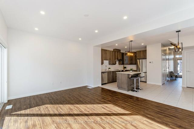 48 - 30 Times Square Blvd, House attached with 3 bedrooms, 4 bathrooms and 2 parking in Hamilton ON | Image 36