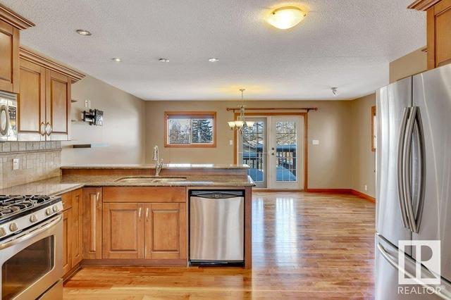 49 Birch Dr, House detached with 4 bedrooms, 3 bathrooms and null parking in St. Albert AB | Image 7