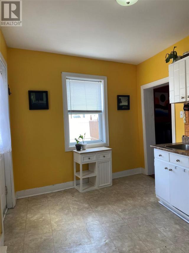 30 Mayor Avenue, House semidetached with 2 bedrooms, 1 bathrooms and null parking in St. John's NL | Image 6