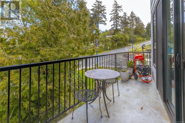 906 Peace Keeping Cres, House detached with 3 bedrooms, 4 bathrooms and 3 parking in Langford BC | Image 28