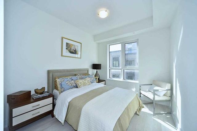 14 - 52 Holmes Ave, Townhouse with 2 bedrooms, 2 bathrooms and 1 parking in Toronto ON | Image 4