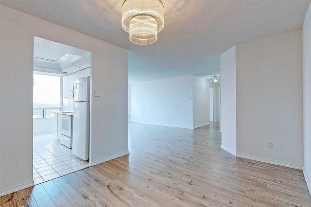 1112 - 1131 Steeles Ave, Condo with 2 bedrooms, 2 bathrooms and 1 parking in Toronto ON | Image 22