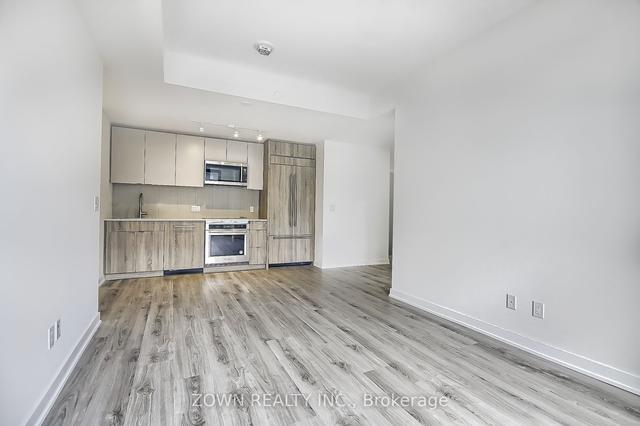 808 - 840 St. Clair Ave W, Condo with 2 bedrooms, 2 bathrooms and 0 parking in Toronto ON | Image 4