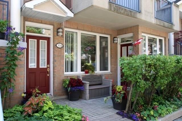 304 Grandview Way, Townhouse with 1 bedrooms, 2 bathrooms and 1 parking in Toronto ON | Image 1