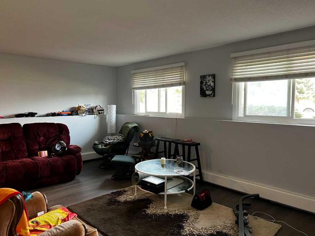 27 - 11 Stanton Street, Condo with 2 bedrooms, 1 bathrooms and 1 parking in Red Deer AB | Image 6
