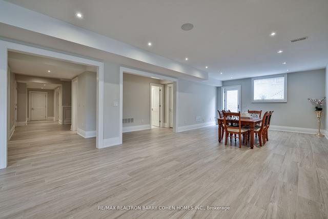 179 Lord Seaton Rd, House detached with 5 bedrooms, 8 bathrooms and 4 parking in Toronto ON | Image 18