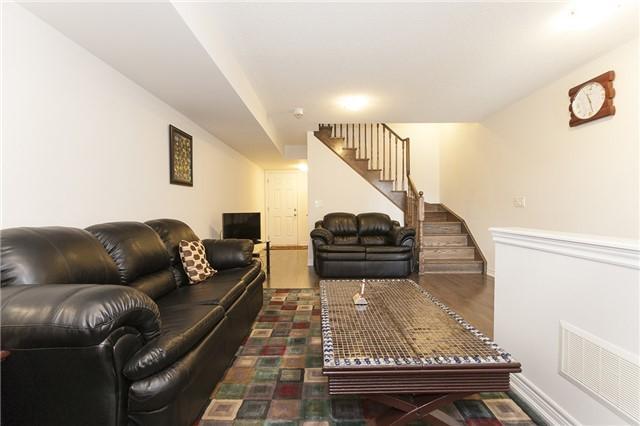 158 Inspire Blvd, House attached with 3 bedrooms, 3 bathrooms and 2 parking in Brampton ON | Image 3