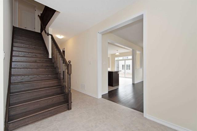 8784 Chickory Tr, House detached with 4 bedrooms, 4 bathrooms and 4 parking in Niagara Falls ON | Image 39