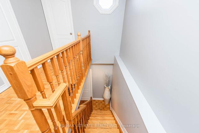49 Millicent St, House detached with 6 bedrooms, 4 bathrooms and 2 parking in Toronto ON | Image 7