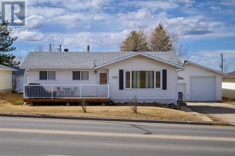 4906 Lakeview Road S, House detached with 3 bedrooms, 2 bathrooms and 6 parking in Boyle AB | Card Image