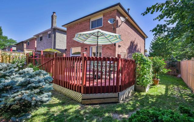 78 Daniels Cres, House detached with 3 bedrooms, 4 bathrooms and 5 parking in Ajax ON | Image 14