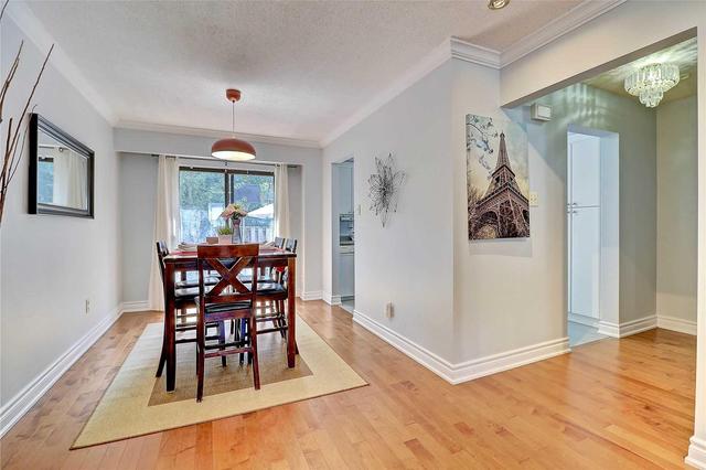 21 - 34 Dundalk Dr, Townhouse with 3 bedrooms, 2 bathrooms and 2 parking in Toronto ON | Image 6