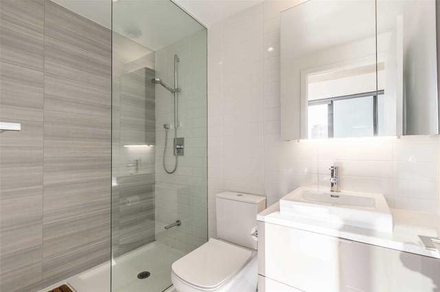 1708 - 170 Bayview Ave, Condo with 2 bedrooms, 2 bathrooms and 1 parking in Toronto ON | Image 6