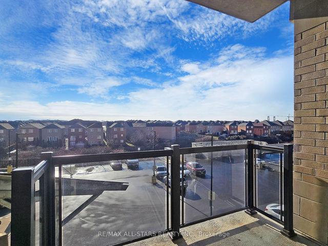 310 - 39 New Delhi Dr, Condo with 2 bedrooms, 2 bathrooms and 2 parking in Markham ON | Image 21