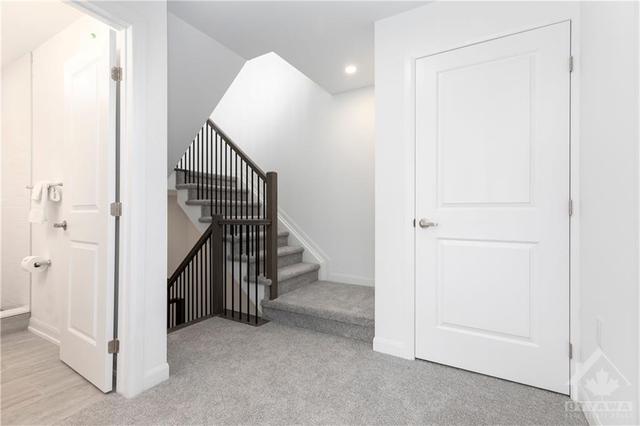 65 Cherry Blossom Private, Townhouse with 3 bedrooms, 3 bathrooms and 6 parking in Ottawa ON | Image 14