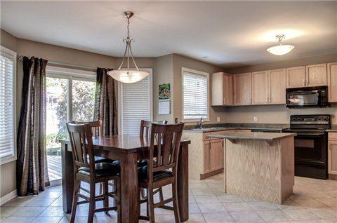 14 Fosh Crt, House detached with 2 bedrooms, 4 bathrooms and 2 parking in St. Catharines ON | Image 6