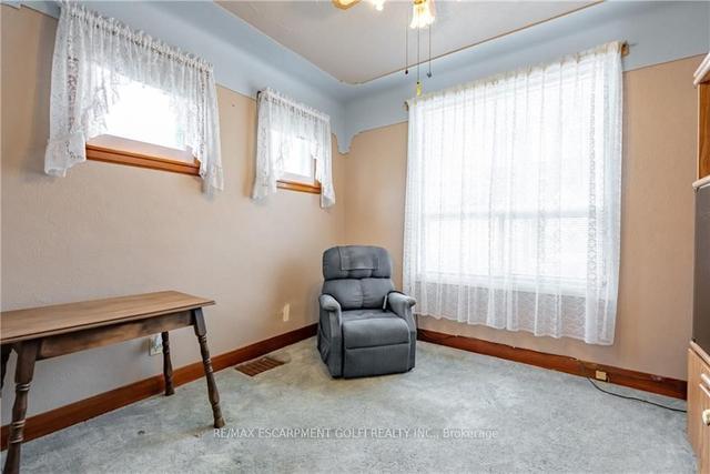 4132 Terrace Ave, House detached with 2 bedrooms, 2 bathrooms and 1 parking in Niagara Falls ON | Image 37