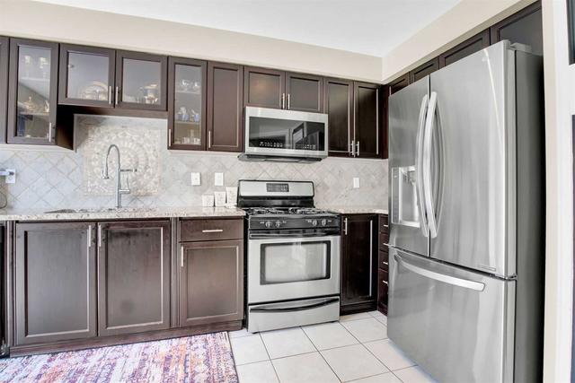 78 Brentcliff Dr, House detached with 3 bedrooms, 3 bathrooms and 6 parking in Brampton ON | Image 7