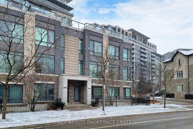281 South Park Rd, Townhouse with 3 bedrooms, 3 bathrooms and 3 parking in Markham ON | Image 1