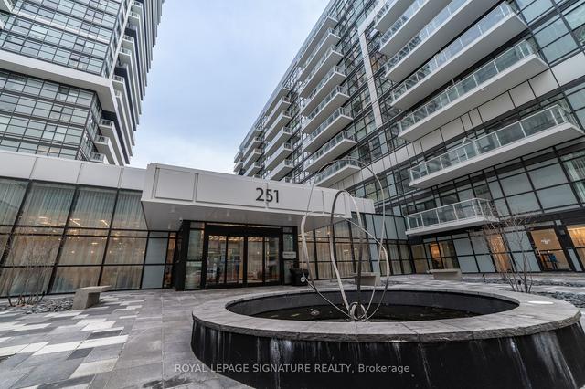 325 - 251 Manitoba St, Condo with 2 bedrooms, 2 bathrooms and 1 parking in Toronto ON | Image 1