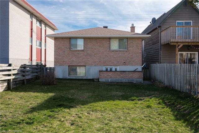 652 Main Street W, House detached with 4 bedrooms, 2 bathrooms and 2 parking in North Bay ON | Image 42