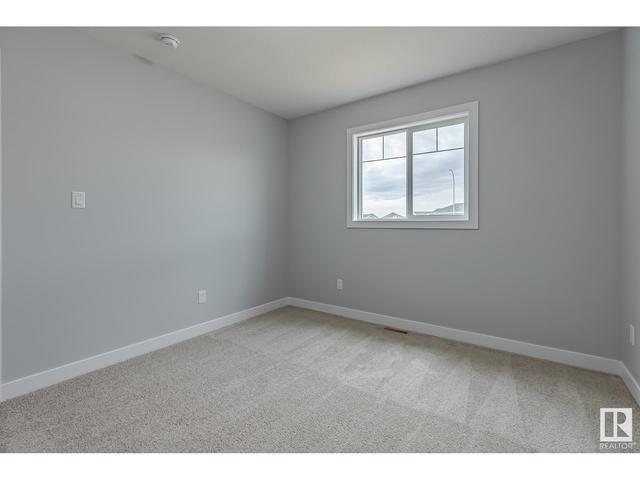 22016 82 Av Nw, House detached with 3 bedrooms, 2 bathrooms and 2 parking in Edmonton AB | Image 31