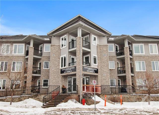 206 - 240 Coleman Street, Condo with 1 bedrooms, 1 bathrooms and 2 parking in Carleton Place ON | Image 2
