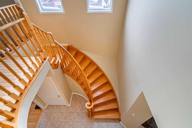 3 Southbend Dr, House detached with 4 bedrooms, 3 bathrooms and 6 parking in Brampton ON | Image 16