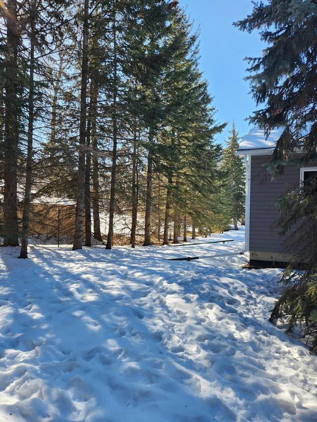 #45 39026 Rge Rd 275, House detached with 3 bedrooms, 1 bathrooms and null parking in Red Deer County AB | Image 5