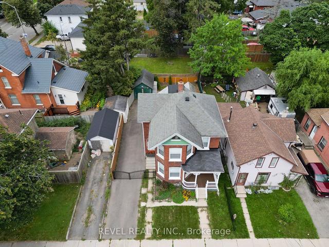 166 Brock St, House detached with 3 bedrooms, 2 bathrooms and 5 parking in Brantford ON | Image 28