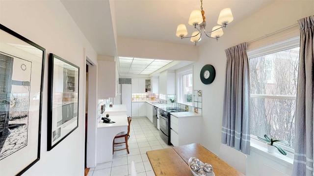 108 Elm Ave, House semidetached with 3 bedrooms, 5 bathrooms and 4 parking in Toronto ON | Image 10
