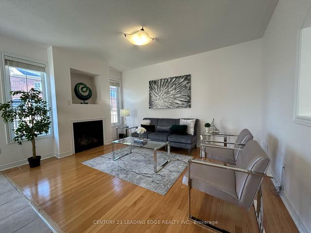 70 Tidewater St, House attached with 3 bedrooms, 4 bathrooms and 3 parking in Markham ON | Image 22