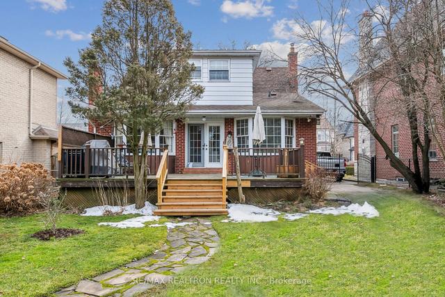 58 Lurgan Dr, House detached with 3 bedrooms, 3 bathrooms and 3 parking in Toronto ON | Image 21