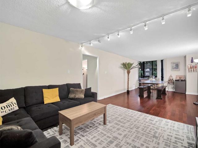 409 - 211 St Patrick St, Condo with 3 bedrooms, 2 bathrooms and 1 parking in Toronto ON | Image 28