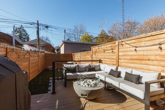38 Alameda Ave, House semidetached with 4 bedrooms, 4 bathrooms and 3 parking in Toronto ON | Image 32
