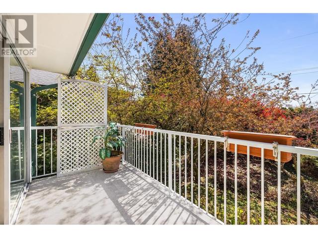 1235 Jefferson Avenue, House detached with 3 bedrooms, 2 bathrooms and 4 parking in West Vancouver BC | Image 22