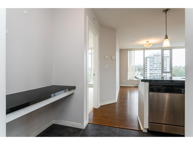 2003 - 2133 Douglas Road, Condo with 2 bedrooms, 2 bathrooms and null parking in Burnaby BC | Image 11