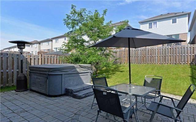 856 Taggart Cres, House detached with 3 bedrooms, 3 bathrooms and 2 parking in Oshawa ON | Image 17