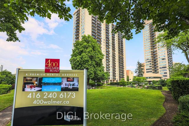 ph24 - 400 Walmer Rd, Condo with 2 bedrooms, 2 bathrooms and 2 parking in Toronto ON | Image 30