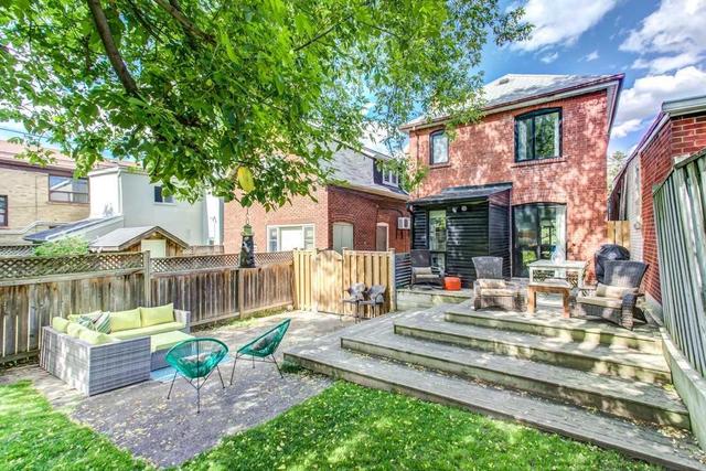 444 Arlington Ave, House detached with 3 bedrooms, 2 bathrooms and 2 parking in Toronto ON | Image 15