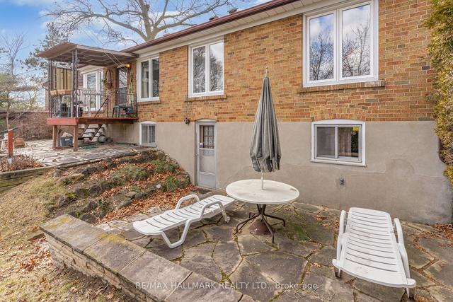 31 Beaucourt Rd, House detached with 2 bedrooms, 2 bathrooms and 3 parking in Toronto ON | Image 21